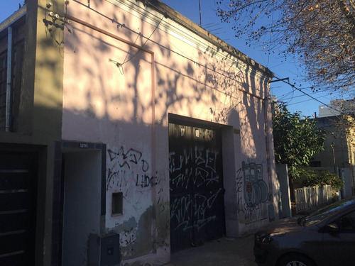 Imagen 3 de 8 de Galpón En Venta En Av. 60 Entre 20 Y 21