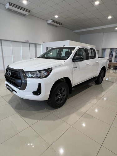 Toyota Hilux 2.8 D-4d Turbo Cd Sr 4x4