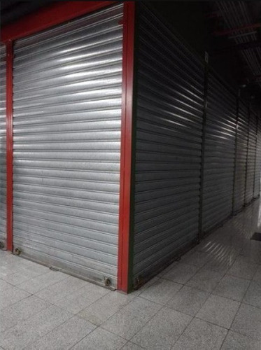 Imagen 2 de 5 de Alquiler De Local Comercial En Centro Comercial Merpoeste. Ma