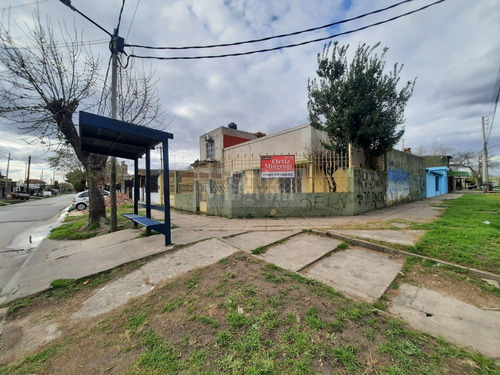 Casa En Venta En Lomas De Zamora, G.b.a. Zona Sur