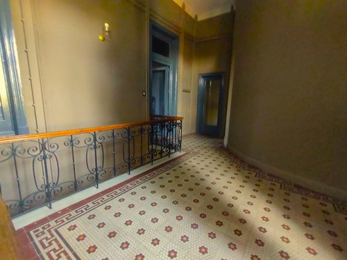 Venta Exclusivo Depto En Torre Leloir Mendoza