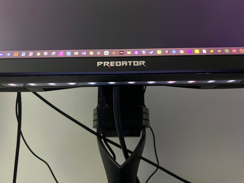 Monitor Predator X27 4k 144hz Gsync Ultimate Gamer 3840x2160 Azul-escuro (Usado)