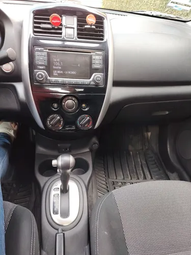Nissan Versa 1.6 Advance At