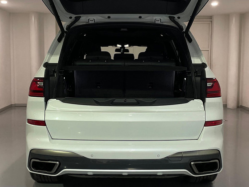 BMW X7 5p M50i V8/4.4/T Aut