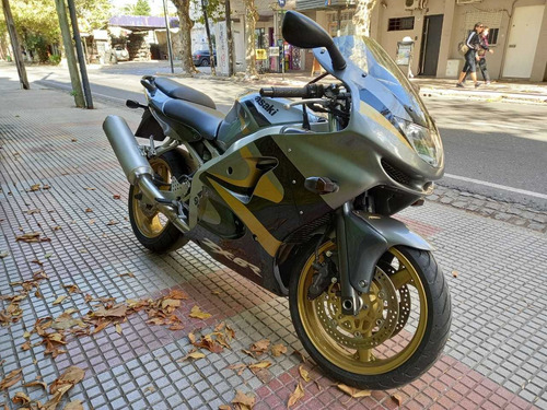 Kawasaki Zx6r