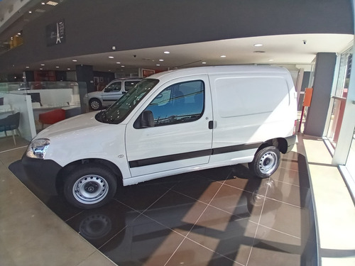 Imagen 15 de 19 de Citroën Berlingo 1.6 Hdi 92 Business - Avec Citroën