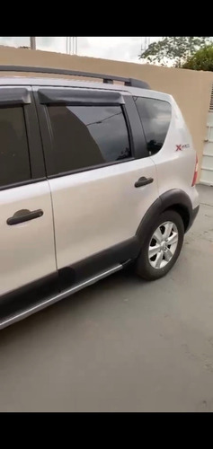 Nissan Livina X-gear 2010 1.6 Sl Flex 5p