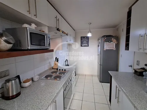 Departamento En Venta De 3 Dorm. En La Florida