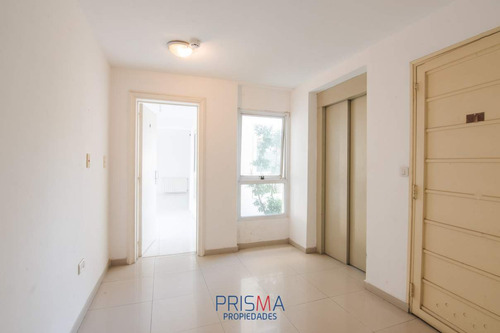 Imagen 25 de 30 de Dpto. En Venta. 3 Dorm. Cochera. Complejo Sureño. Barrio Jardín