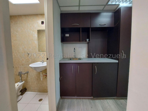 Imagen 7 de 19 de Mls#22-24372. Oficina En Alquiler Urb. Chacao. A.a
