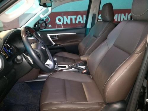 Imagem 12 de 15 de Sw4 Srx 2.8 07 Lugares Automática