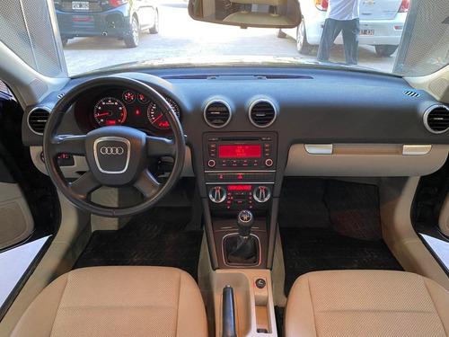 Imagen 8 de 12 de Audi A3 Sportback 1.6 102cv Mt