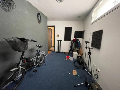 Imagen 5 de 11 de Venta Local Pocitos - Adaptado Para Estudio De Grabación