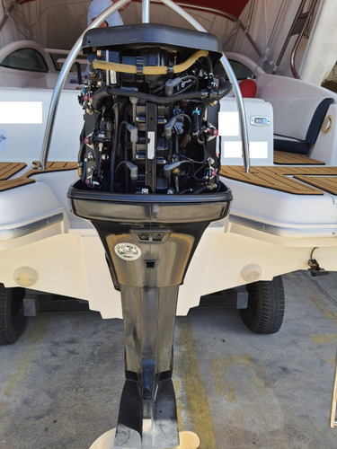 Imagem 7 de 14 de Real 220 Mercury Pro Xs 150 Hp Gasolina 2014. Caiera