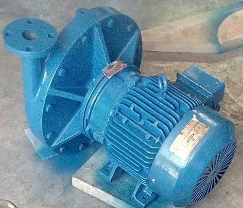 Bomba Centrífuga Cuma Motor 3ph 7.5 Hp, 220/440 V. 1735 Rpm.