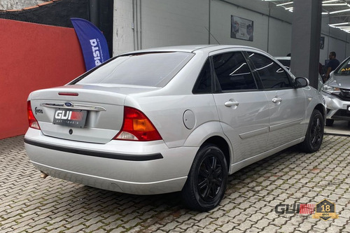 Ford Focus Sedan 1.6 Flex