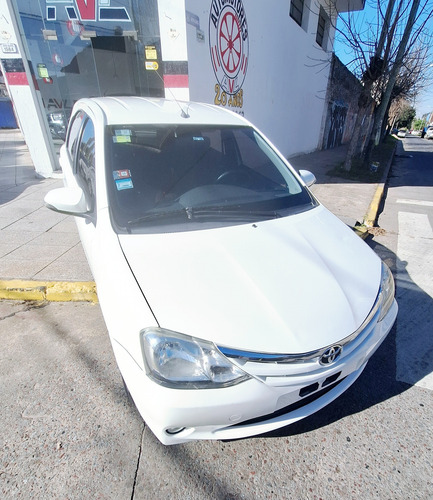 Toyota Etios 1.5 Xls
