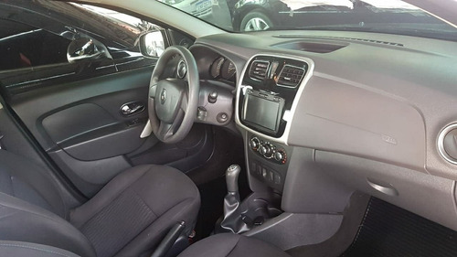 Renault Sandero 1.0 Expression 16v Flex 4p Manual