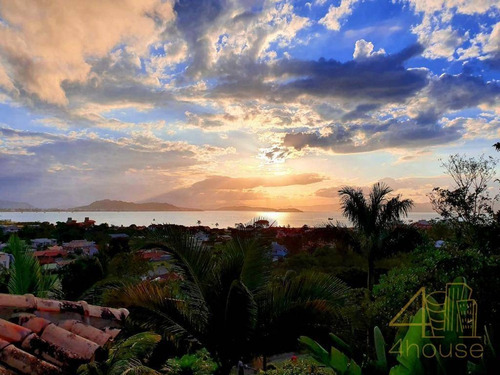 Imagem 1 de 26 de Casa À Venda Em Ponta Das Canas, Florianópolis. Cercada Pela Natureza Com Vista Privilegiada Para O Mar , 315 M², 2 Dormitórios, 1 Suíte E 4 Vagas. - Ca0555