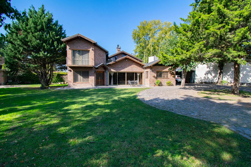 Casa En Venta En Sourigues