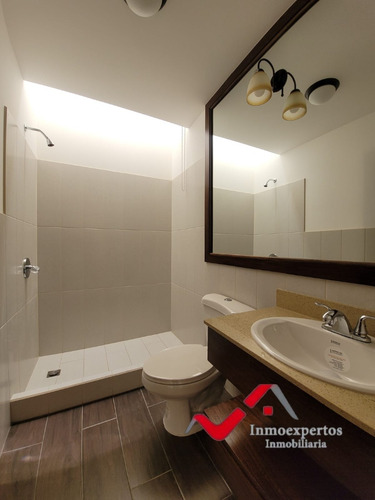 Imagen 12 de 22 de Casa Para Estrenar En Venta En El Sector B7 San Cristobal Zona 8 De Mixco