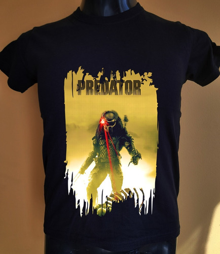 Polera Estampado Predator