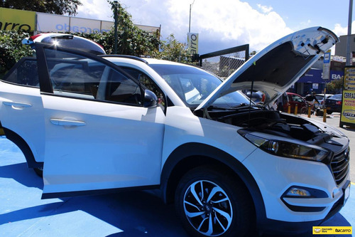 Hyundai Tucson 2.0 Gl Premium 4x2