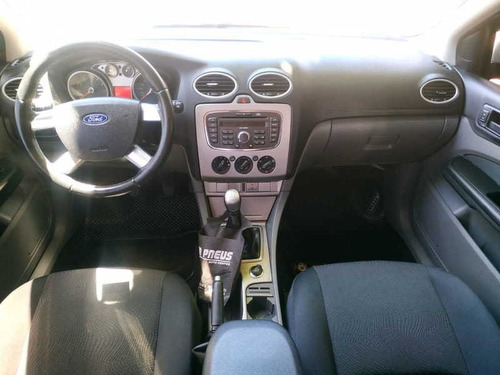 Imagem 7 de 9 de Ford/focus Sedan 2.0