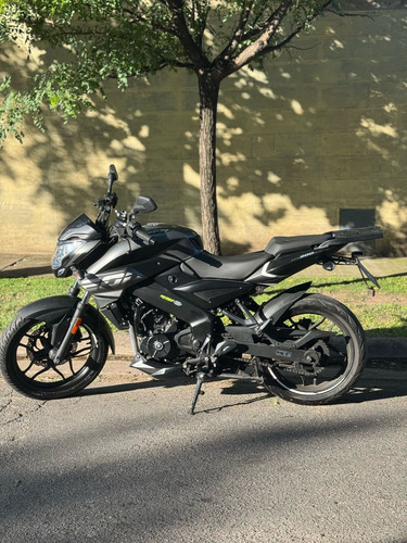 Rouser Ns 200