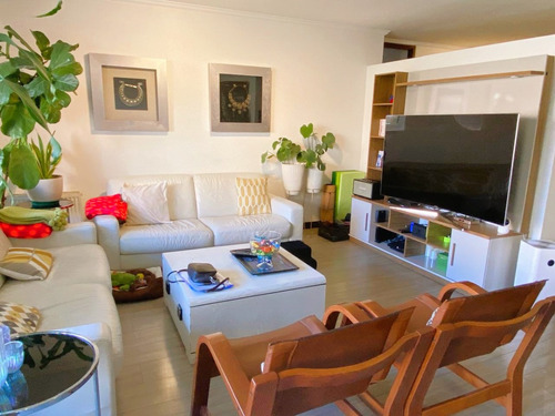 Terraza Y Quincho En Azotea, Estar Fam, Pasos De Portal, N/o