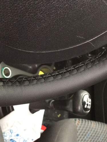 Cubre Volante Funda Cuero Auto Premium Costura Cocido Itz