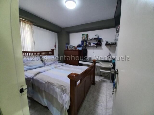 Apartamento En Venta Urb La Vaquera Guarenas Ar Mls # 25-16755