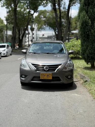 Nissan Versa 1.6 Advance
