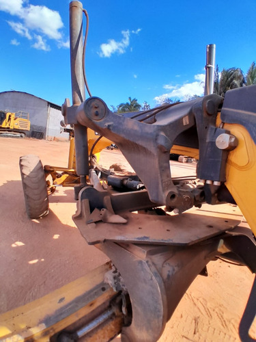 Motoniveladora John Deere 620g - 2021