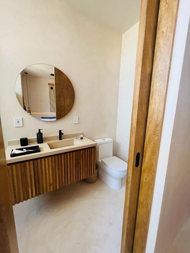Studio Con Terraza En Venta En Comunidad Aflora, Aldea Zama Tulum.