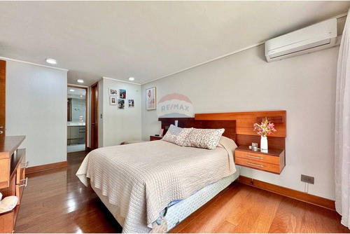 Doble Jardin De Buen Tamaño Privado, Las Condes