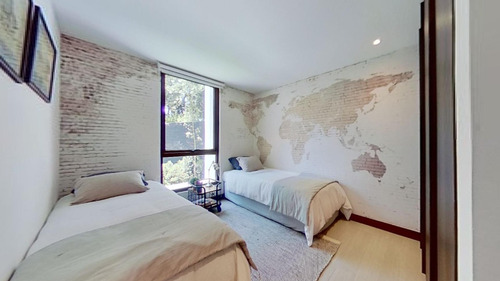 En Venta Exclusivo Depto Amoblado Y Jardín Privado, Vitacura