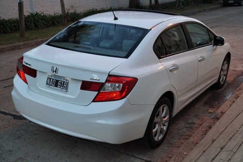 Imagen 6 de 14 de Honda Civic Exs