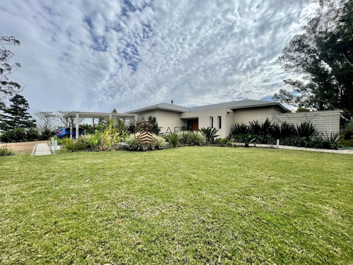Imagen 3 de 30 de Venta De Casa De 4 Dormitorios En Laguna Del Sauce, Exclusivo Barrio Privado - Punta Ballena Laguna Del Sauce
