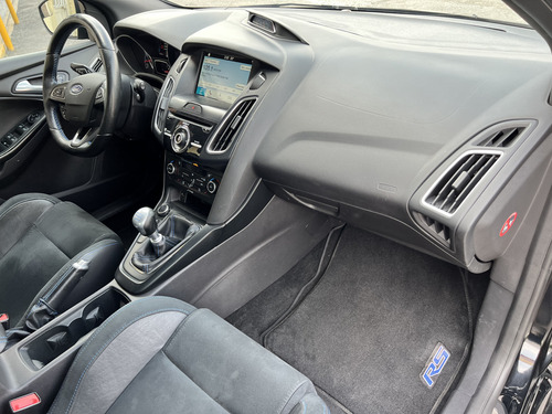 Ford Focus 2.3 Rs Mt