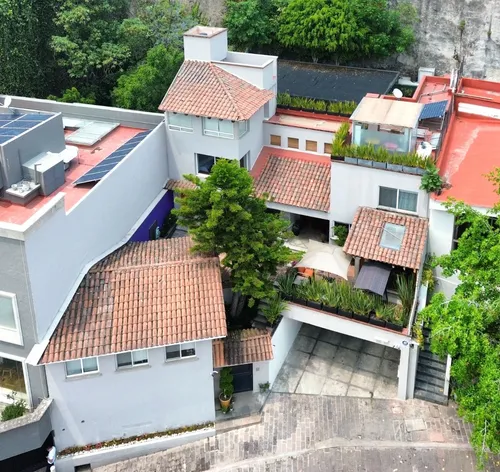 Residencia En Real De Las Lomas