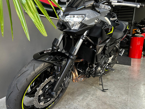 Kawasaki Z650 Abs 2024 - Único Dono - Revisões Em Concess.