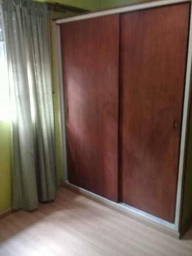 Casa De 5 Dormitorios En Bella Vista