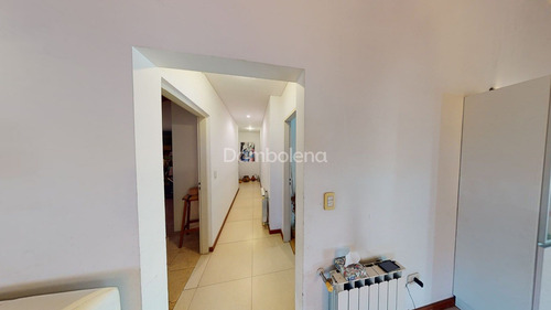Casa Chalet En Venta O Permuta Ubicado En Francisco Álvarez, Moreno, G.b.a. Zona Oeste