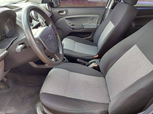 Ford Fiesta 1.6 Mpi Sedan 8v Flex 4p Manual