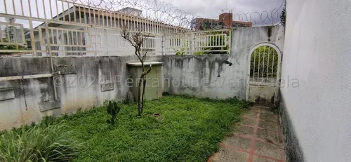 Casa En Venta San Roman Abm