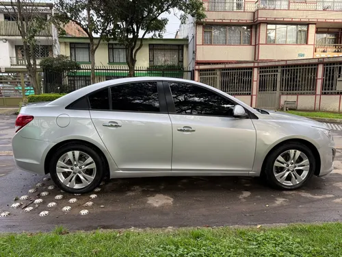 Chevrolet Cruze 1.8 Lt At