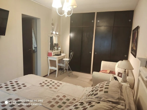 Imagen 12 de 14 de Casa En Venta, Moron Residencial, 4 Ambientes Cochera Parrilla