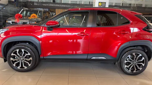 Toyota Yaris Cross 1.5 Hev Xs