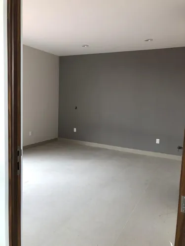 Residencia De Autor En: Altozano, 4ta Recamara En Pb, 5.5 Baños, Cochera Techada